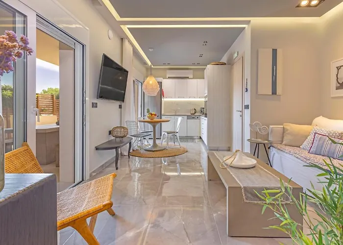 Elia & Anthos Deluxe Suites